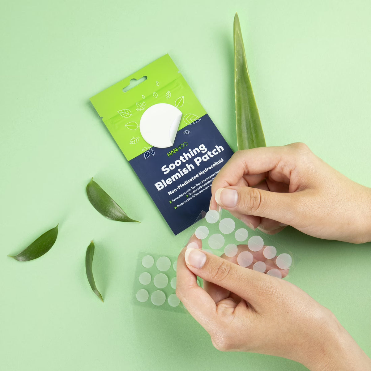 Soothing Aloe Acne Patch with Tea Tree Oil and Hydrocolloid - 36 Count